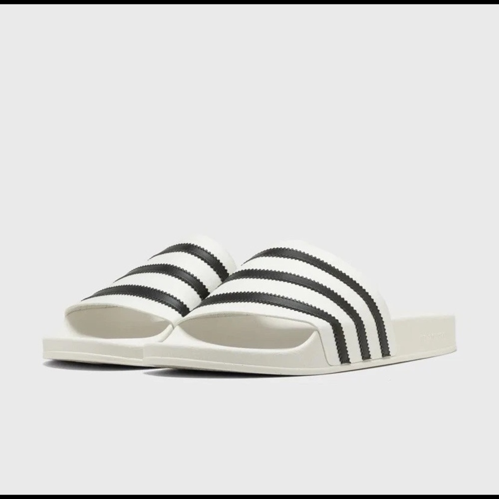 adidas Fear of God Mens Size 4 Athletics Adilette Slides Cream White IH2272